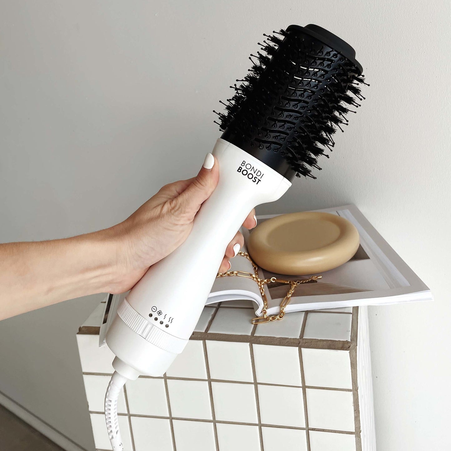 BondiBoost Blow out Brush