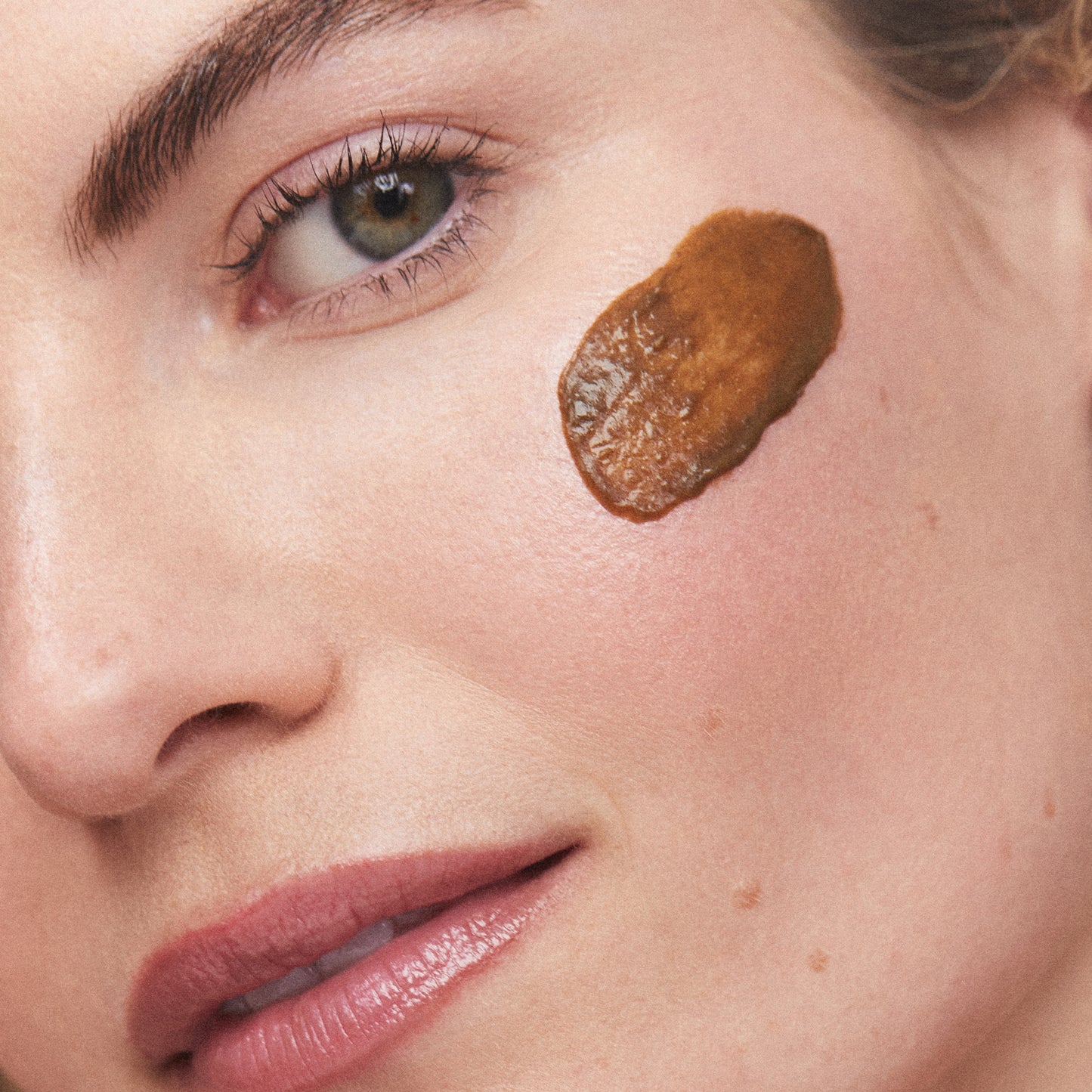 KORA Organics Turmeric Brightening and Exfoliating Mask 30ml
