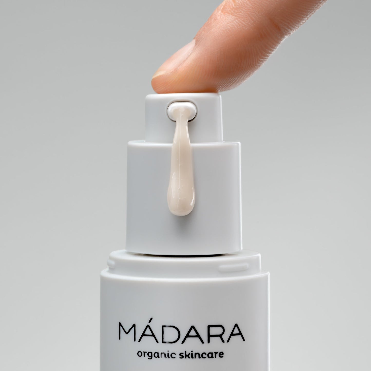 Madara Botanic Niacinamide Alternative 5 In 1 Serum 30ml