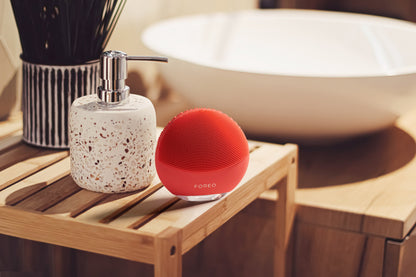 FOREO LUNA™ 4 mini