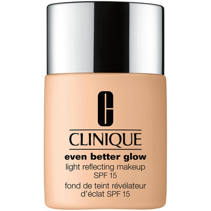 Clinique Even Better Glow™ Light Reflecting Makeup SPF15 30ml (Various Shades)