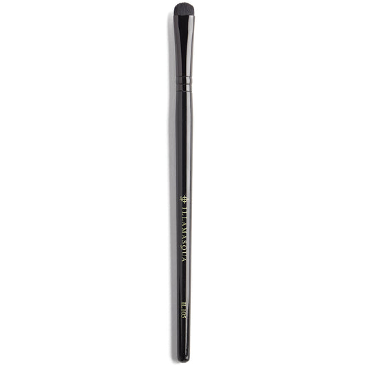 Illamasqua IL105 Curved Smudger Brush