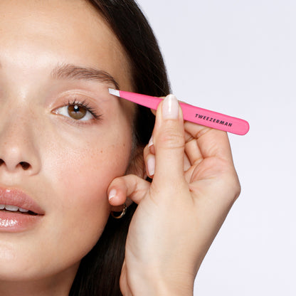Tweezerman Slant Tweezer Pretty In Pink
