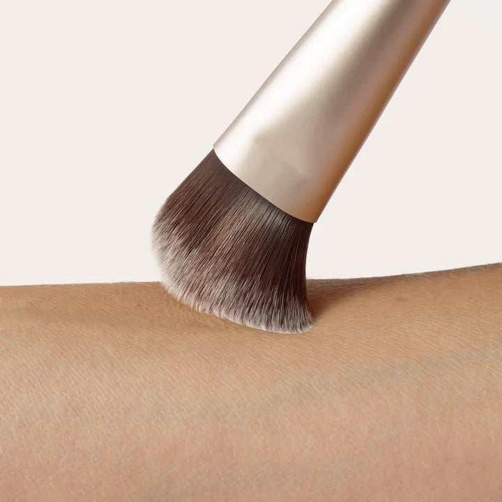 Jane Iredale Liquid Complexion Brush