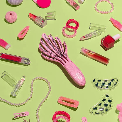 WetBrush Go Green Curl Detangler Brush - Pink