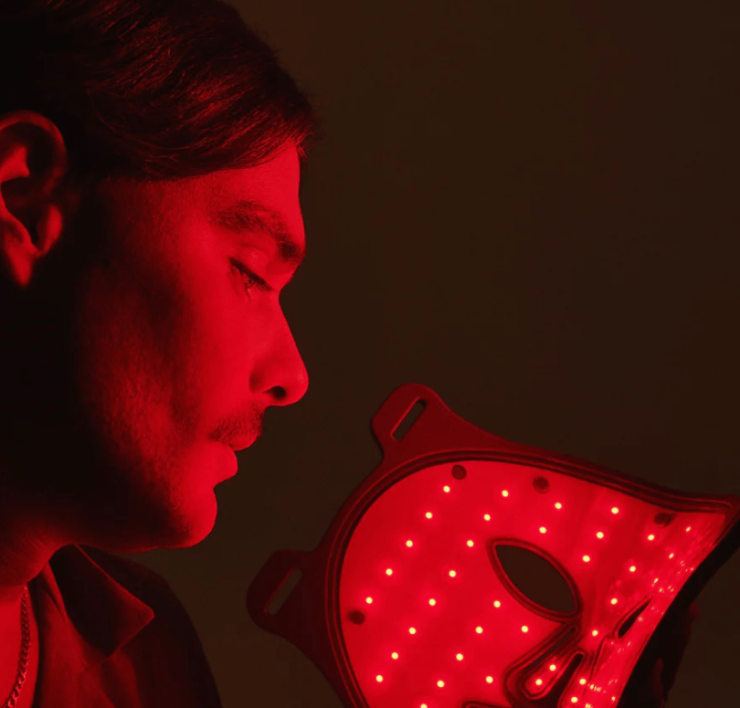 Omnilux Omnilux Men LED Light Therapy