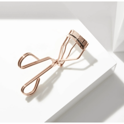 Tweezerman Tweezerman Deluxe Rose Gold Eyelash Curler with 3 Refills 1035-LLT